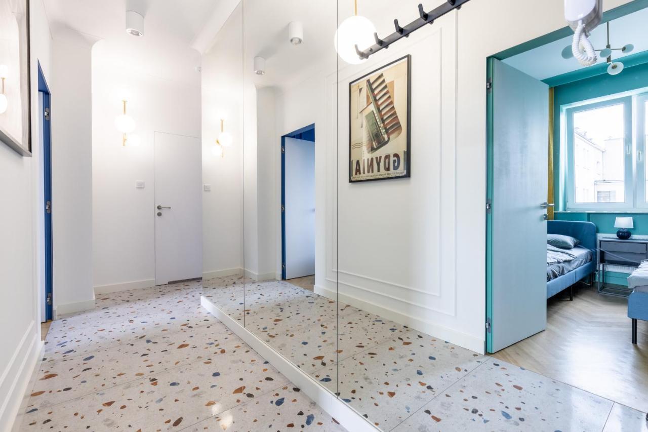 Blue Door Apartment, Swietojanska, Srodmiescie Gdynia Eksteriør bilde